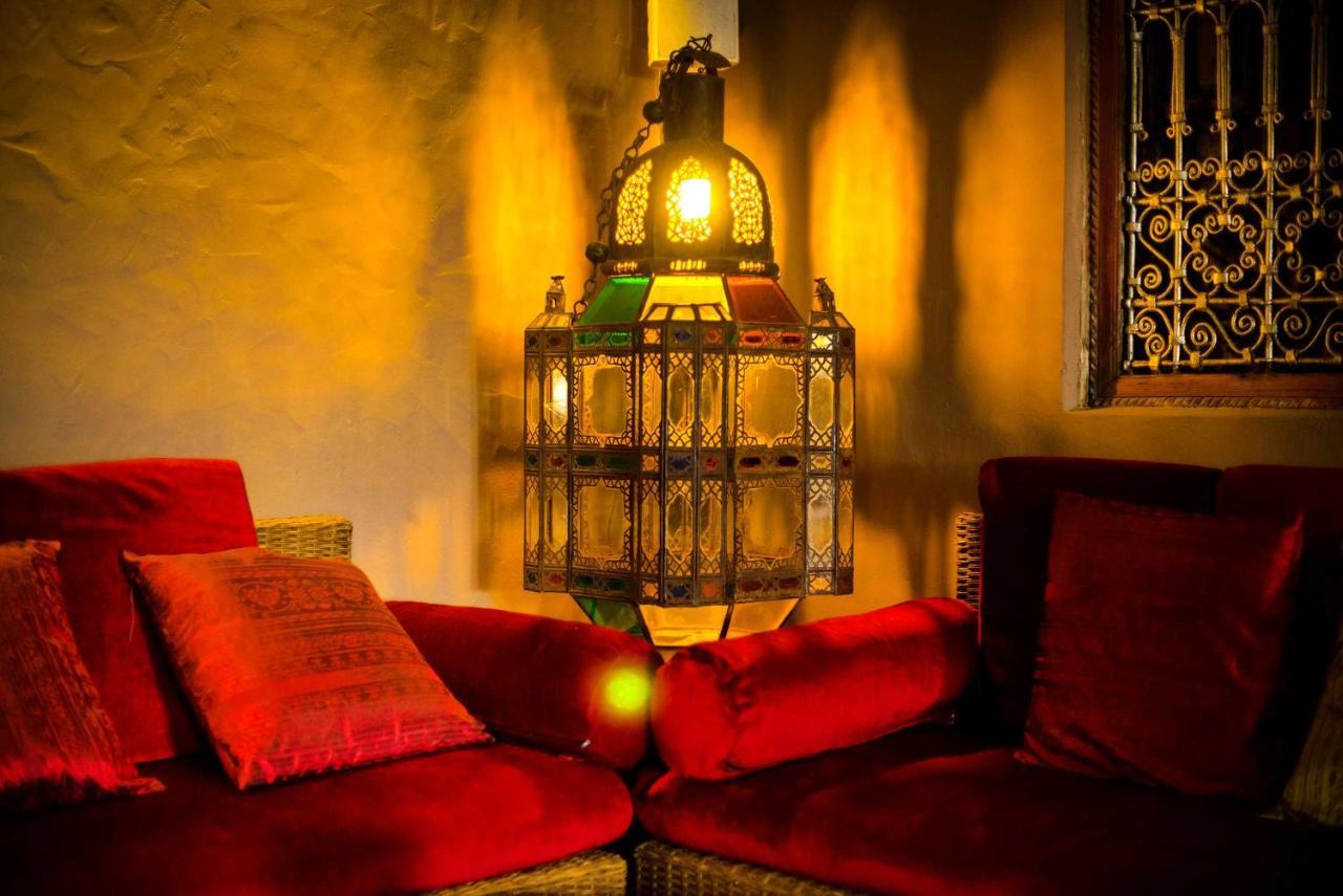 Chillout Hotel Tres Mares Тарифа Экстерьер фото