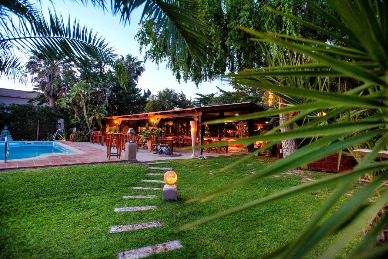 Chillout Hotel Tres Mares Тарифа Экстерьер фото